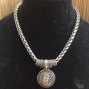 Chunky Silvertone necklace. The necklace is in great shape
